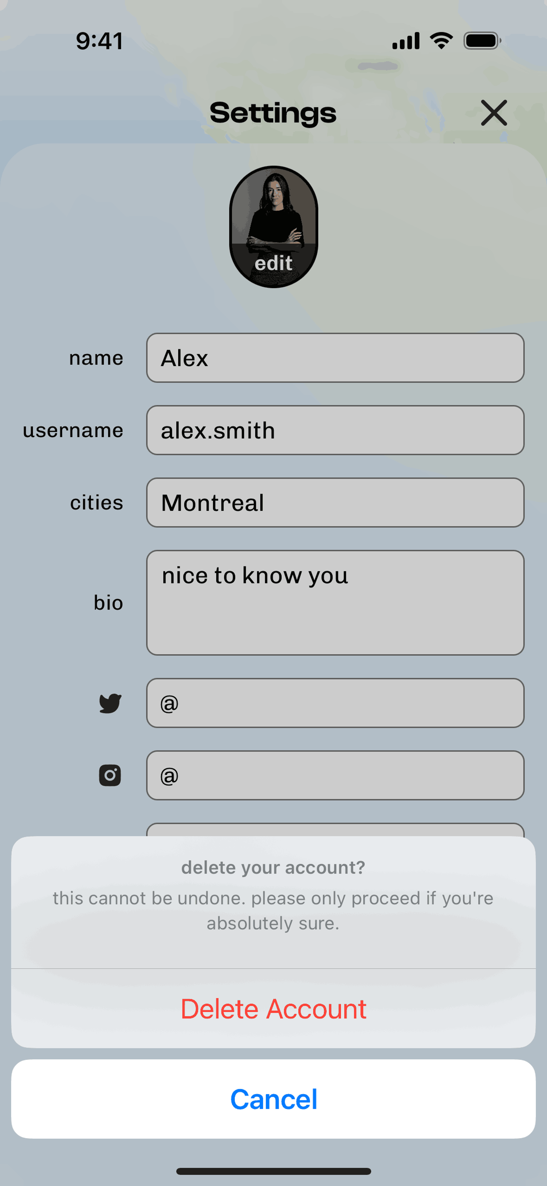 Corner iOS Social Networking interface screenshot 20