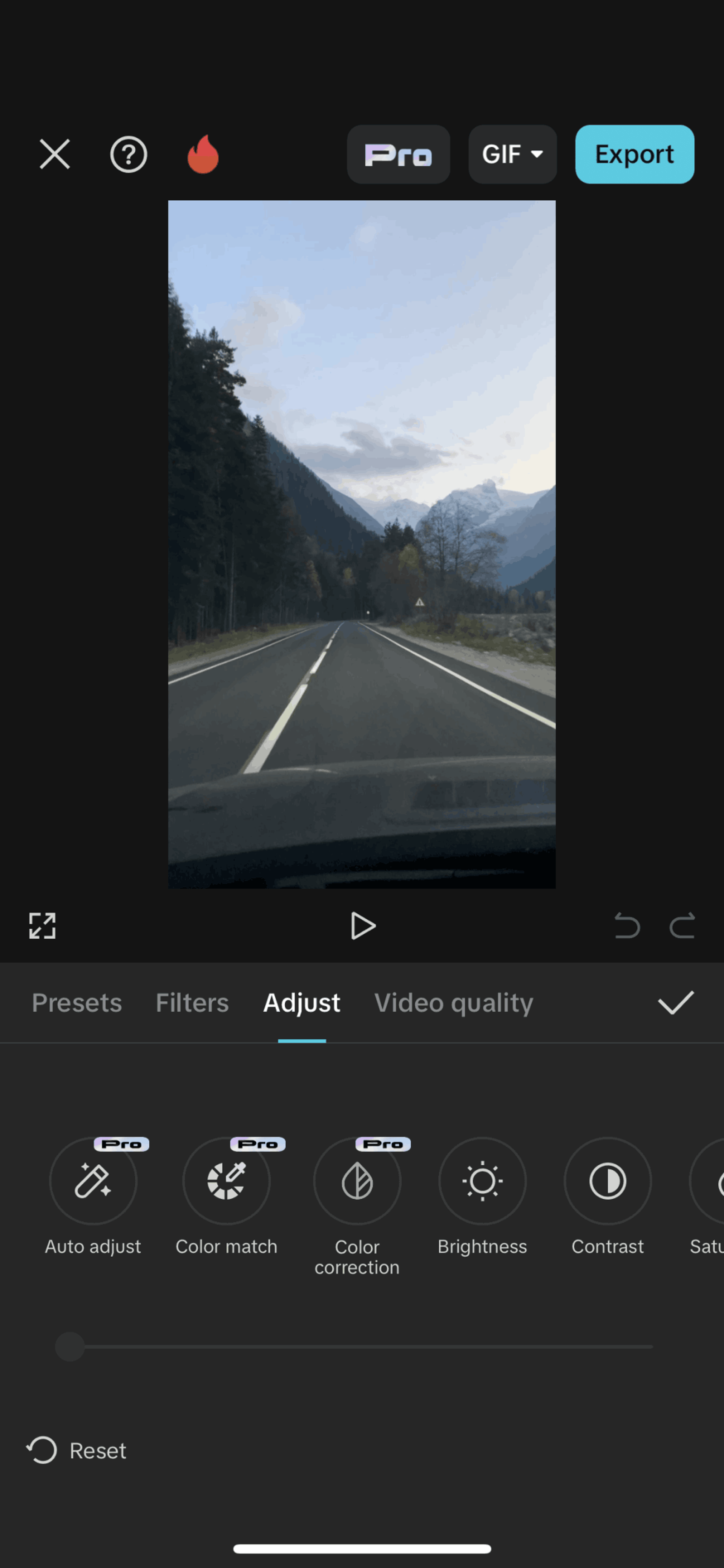 CapCut iOS Photo & Video interface screenshot 17