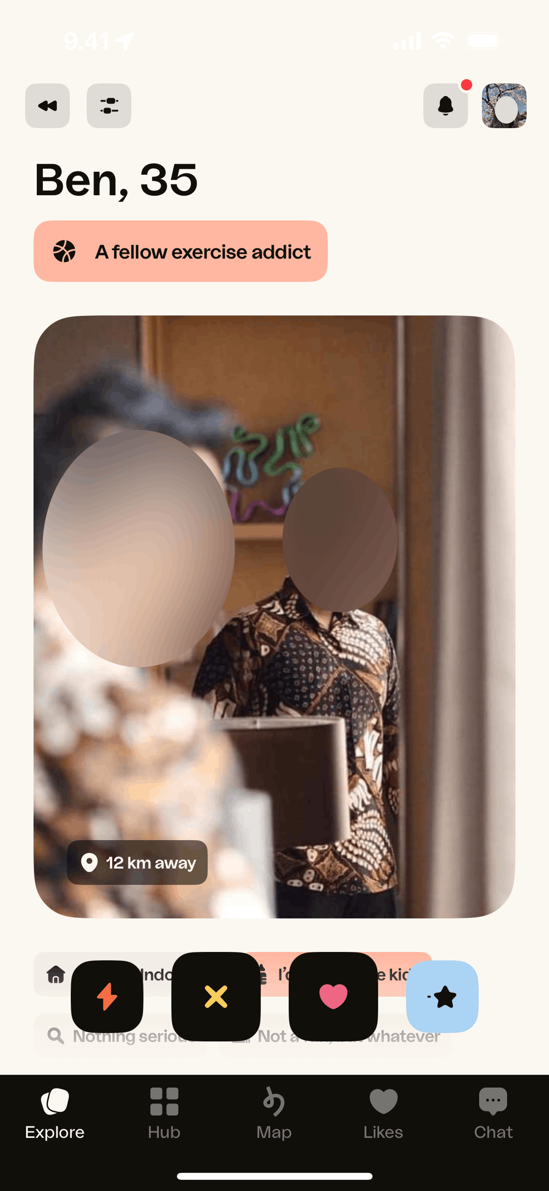 happn iOS Lifestyle interface screenshot 2