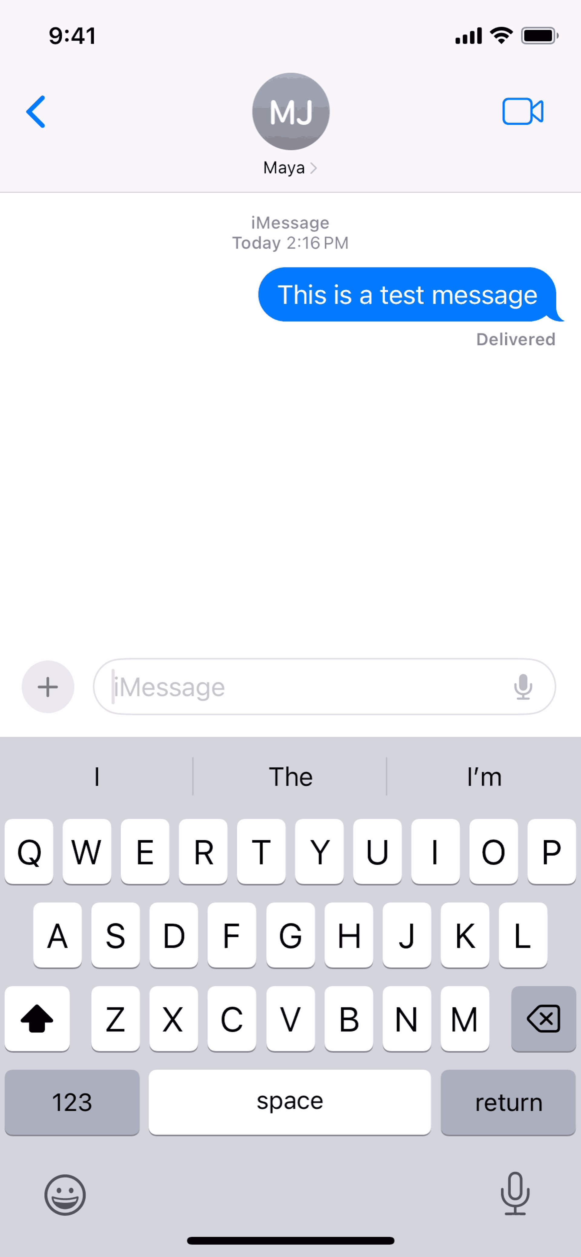 Messages iOS Social Networking interface screenshot 23