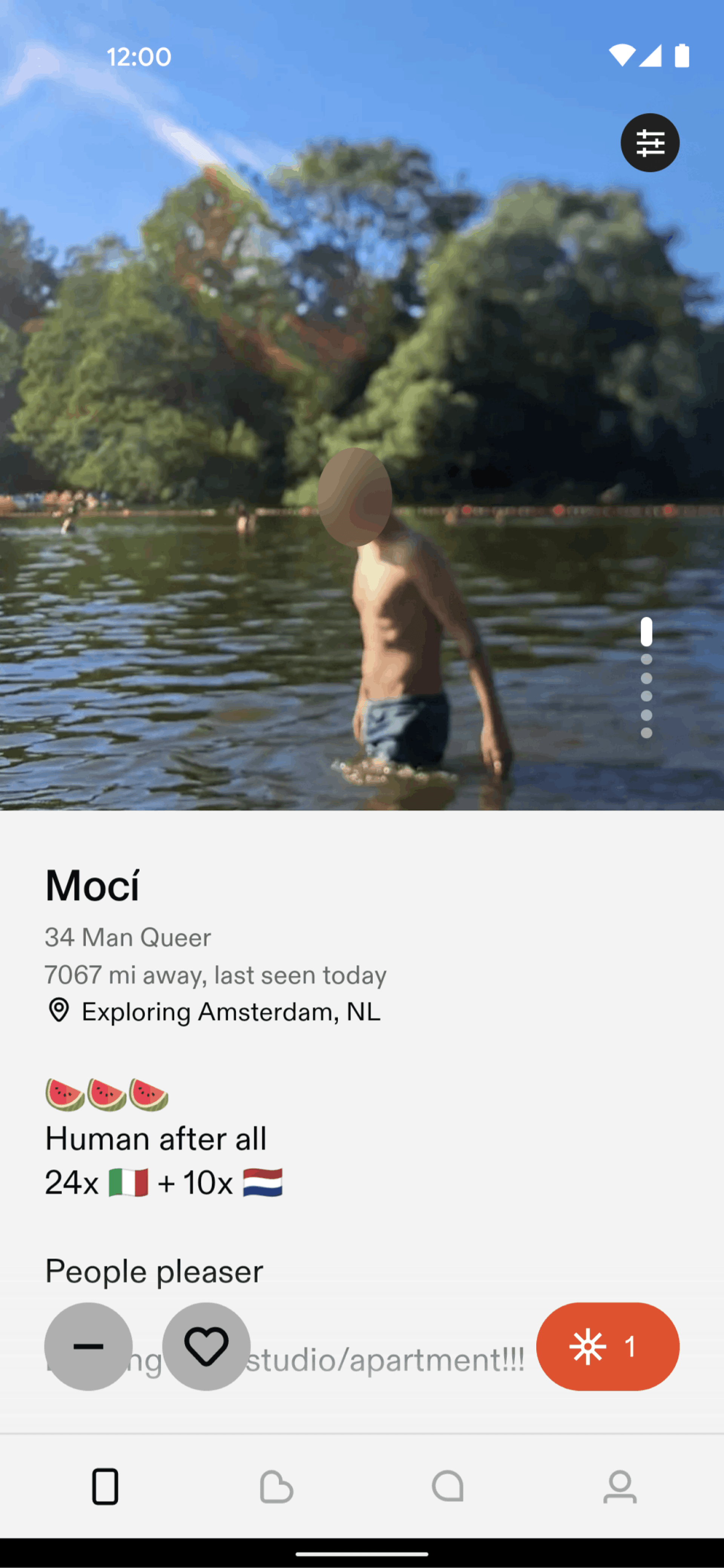 Feeld Android Communication interface screenshot 2