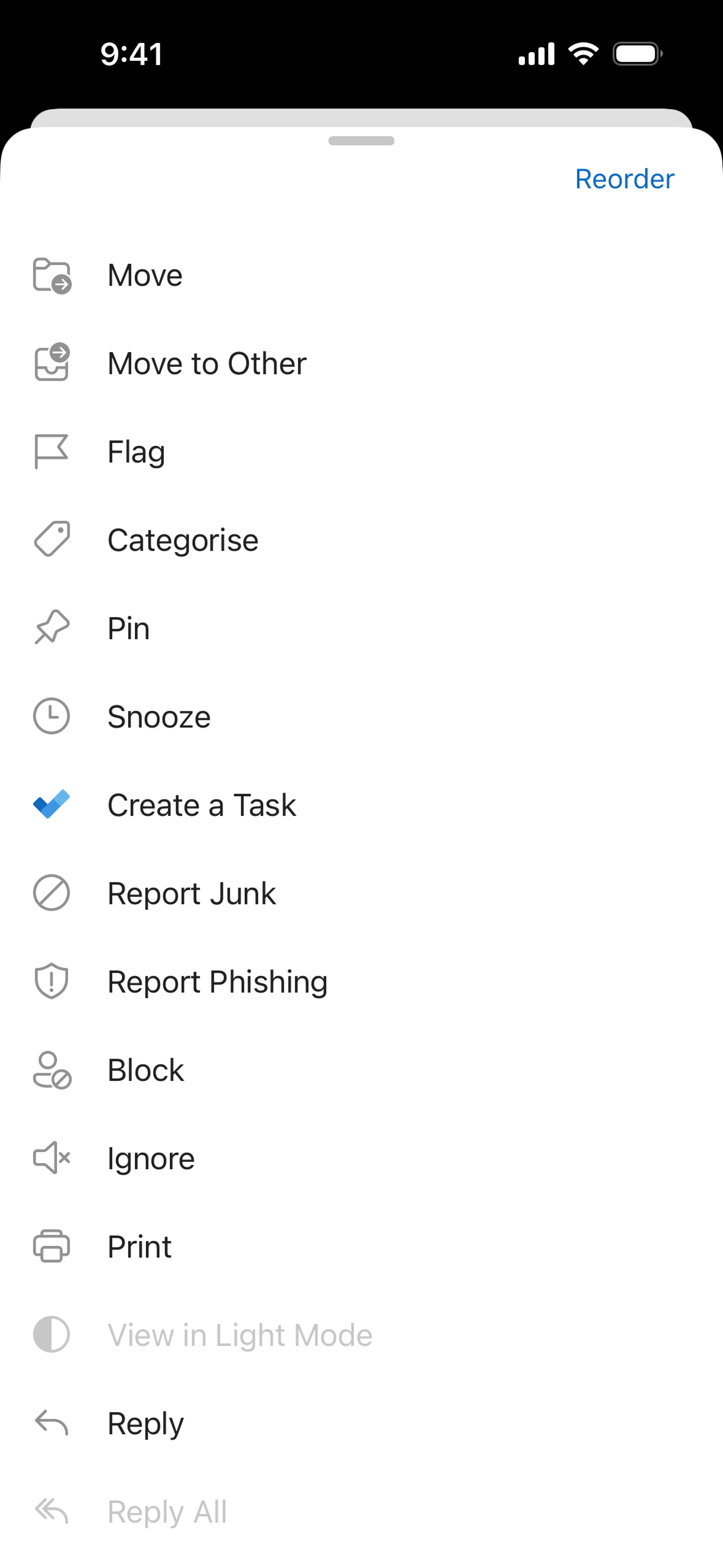 Microsoft Outlook iOS email interface screenshot 15