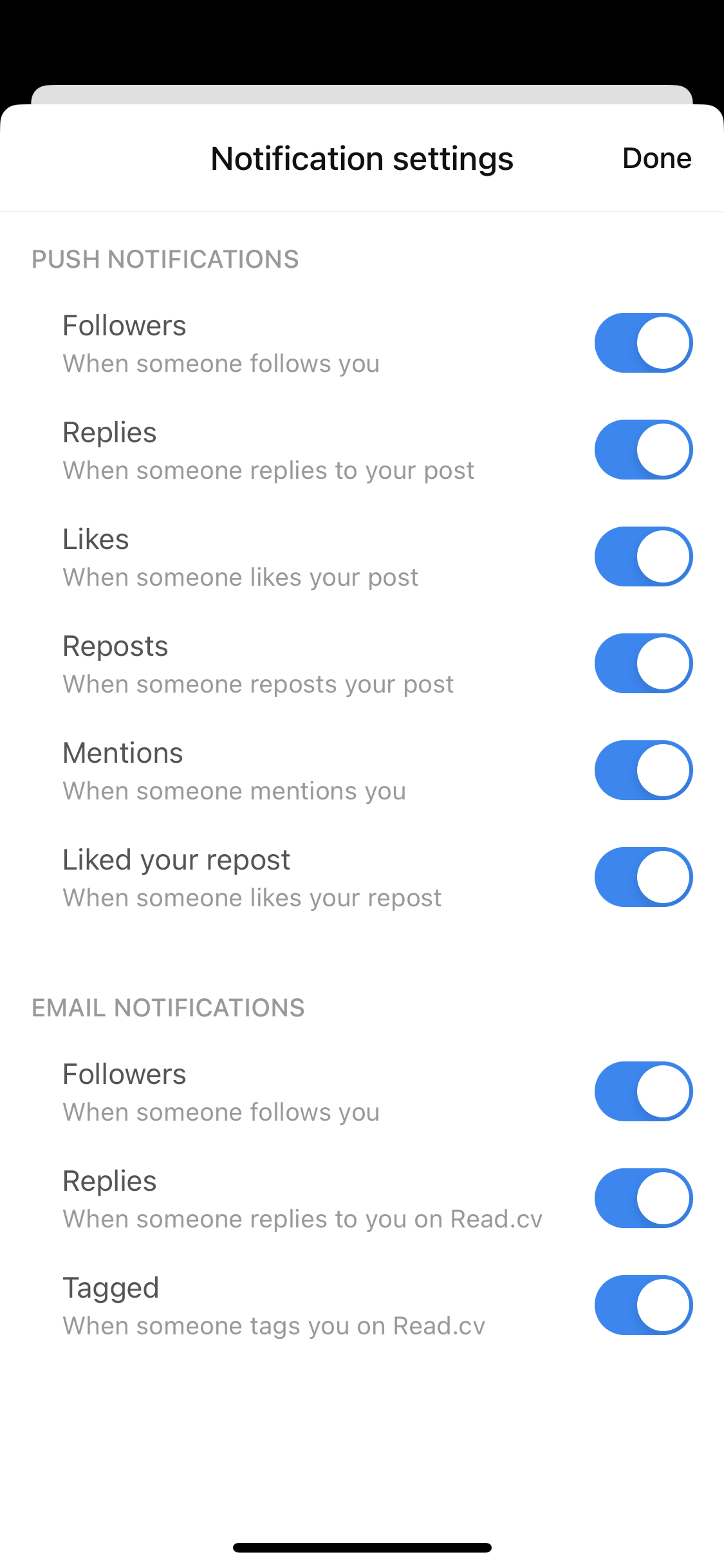 Posts iOS Social Networking interface screenshot 16