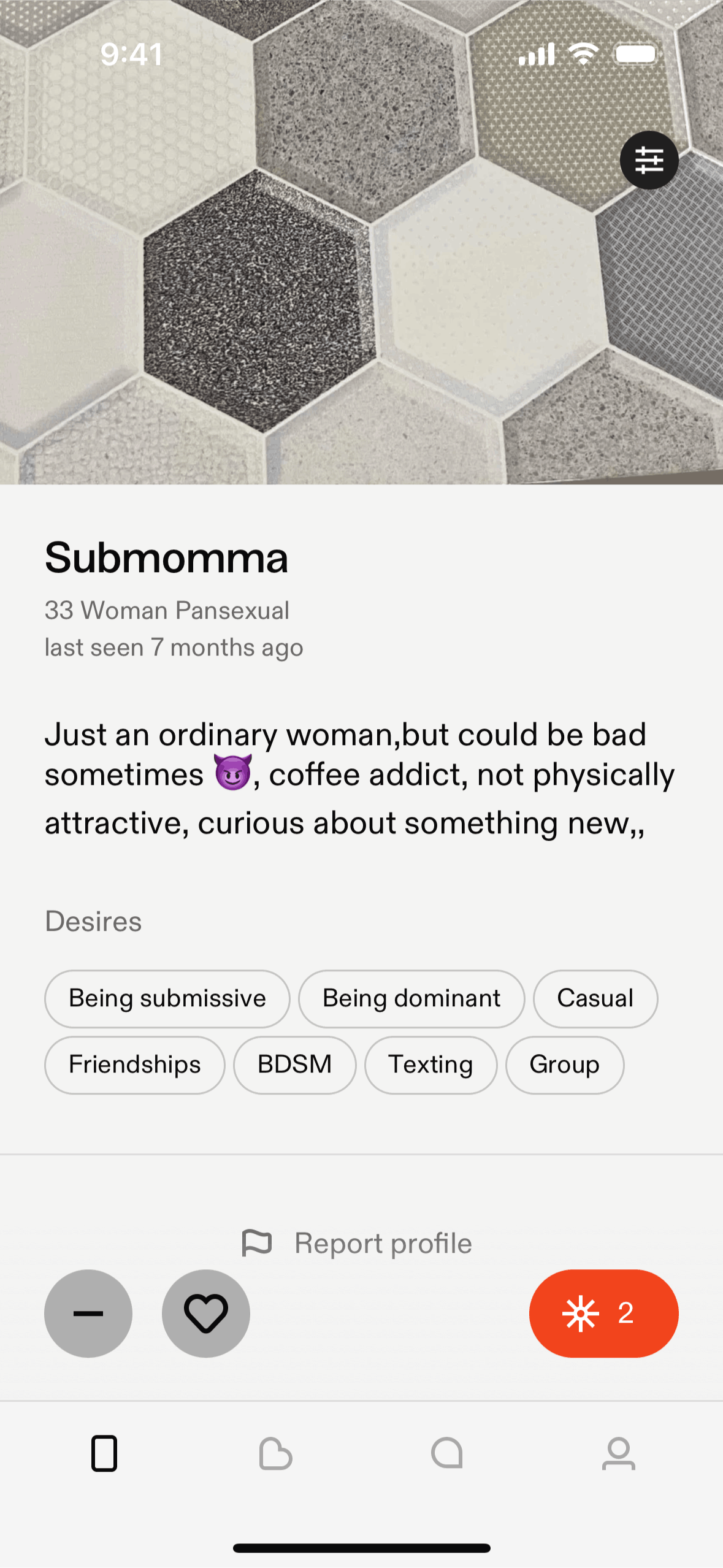 Feeld iOS Communication interface screenshot 2
